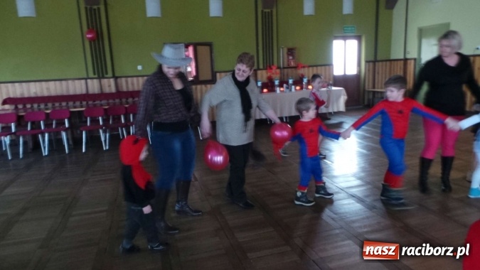 Zdjęcie w galerii na portalu naszraciborz.pl: Kubuś Puchatek w Borucinie wiadomości z regionu