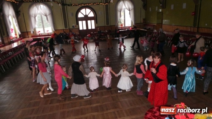 Zdjęcie w galerii na portalu naszraciborz.pl: Kubuś Puchatek w Borucinie wiadomości z regionu