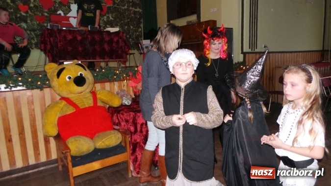 Zdjęcie w galerii na portalu naszraciborz.pl: Kubuś Puchatek w Borucinie wiadomości z regionu