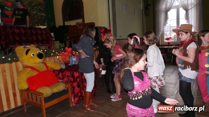 Zdjęcie w galerii na portalu naszraciborz.pl: Kubuś Puchatek w Borucinie wiadomości z regionu