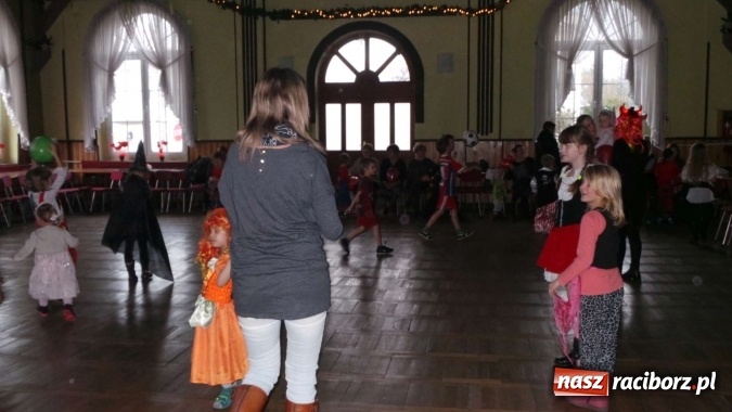 Zdjęcie w galerii na portalu naszraciborz.pl: Kubuś Puchatek w Borucinie wiadomości z regionu