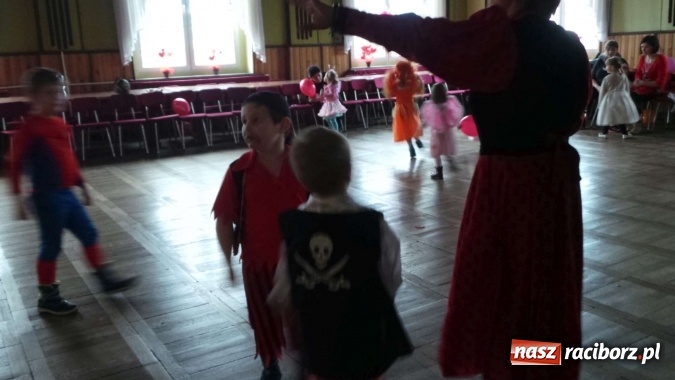 Zdjęcie w galerii na portalu naszraciborz.pl: Kubuś Puchatek w Borucinie wiadomości z regionu