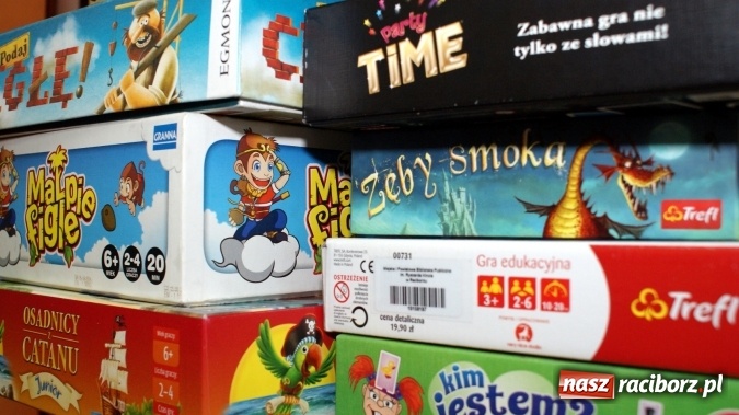 Zdjęcie w galerii na portalu naszraciborz.pl: W bibliotece wszystko gra!  wiadomości z regionu