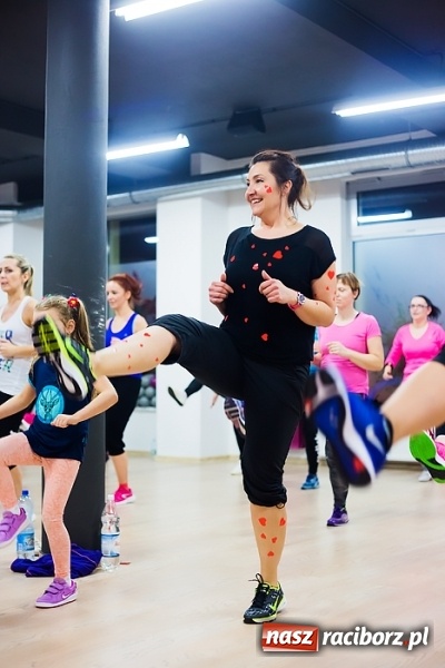 Zdjęcie w galerii na portalu naszraciborz.pl: Walentynkowy Maraton Fitness w Brooklyn Gym wiadomości z regionu