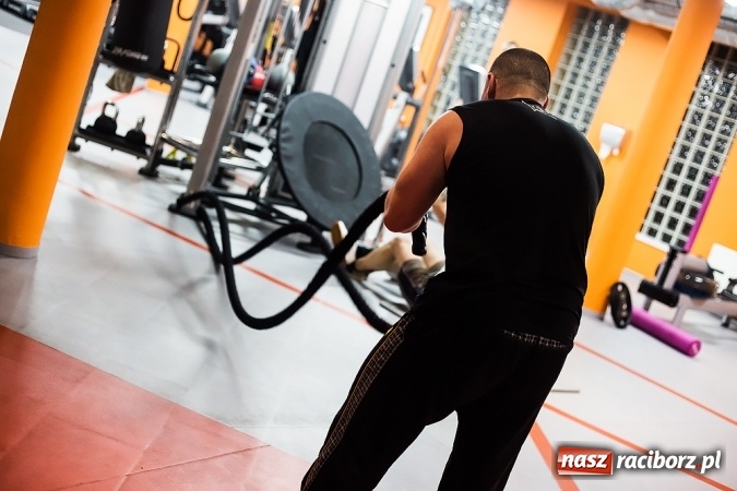 Zdjęcie w galerii na portalu naszraciborz.pl: Walentynkowy Maraton Fitness w Brooklyn Gym wiadomości z regionu