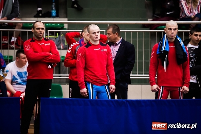 Zdjęcie w galerii na portalu naszraciborz.pl: Puchar Polski Seniorów w zapasach w stylu klasycznym w Arenie Rafako wiadomości z regionu