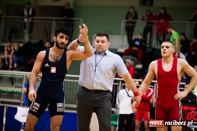 Zdjęcie w galerii na portalu naszraciborz.pl: Puchar Polski Seniorów w zapasach w stylu klasycznym w Arenie Rafako wiadomości z regionu