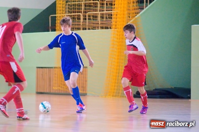 Zdjęcie w galerii na portalu naszraciborz.pl: Sławięcice z Pucharem Starosty. Kuźniańska Stal druga wiadomości z regionu