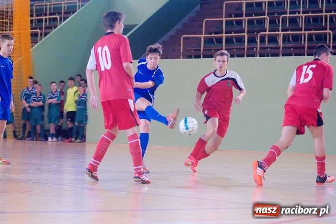 Zdjęcie w galerii na portalu naszraciborz.pl: Sławięcice z Pucharem Starosty. Kuźniańska Stal druga wiadomości z regionu