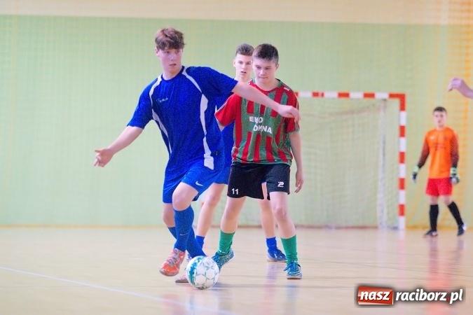 Zdjęcie w galerii na portalu naszraciborz.pl: Sławięcice z Pucharem Starosty. Kuźniańska Stal druga wiadomości z regionu