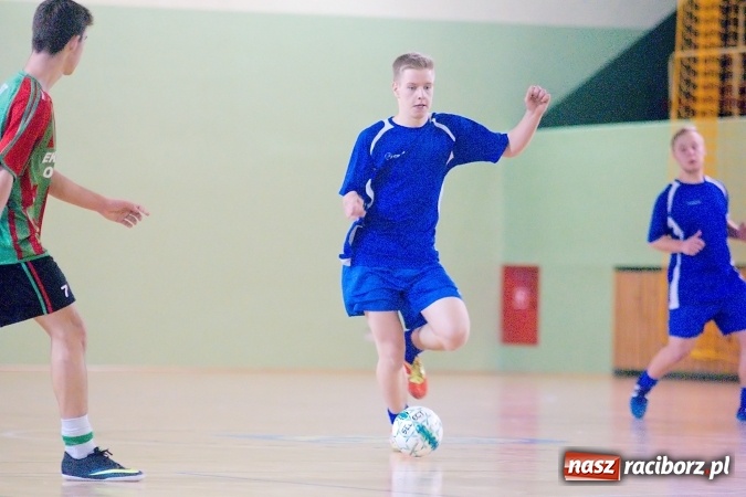 Zdjęcie w galerii na portalu naszraciborz.pl: Sławięcice z Pucharem Starosty. Kuźniańska Stal druga wiadomości z regionu