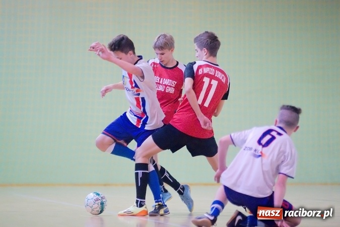 Zdjęcie w galerii na portalu naszraciborz.pl: Sławięcice z Pucharem Starosty. Kuźniańska Stal druga wiadomości z regionu