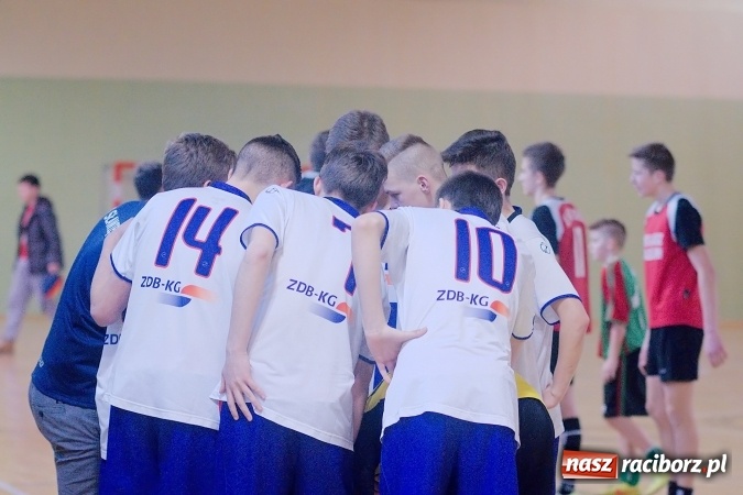 Zdjęcie w galerii na portalu naszraciborz.pl: Sławięcice z Pucharem Starosty. Kuźniańska Stal druga wiadomości z regionu