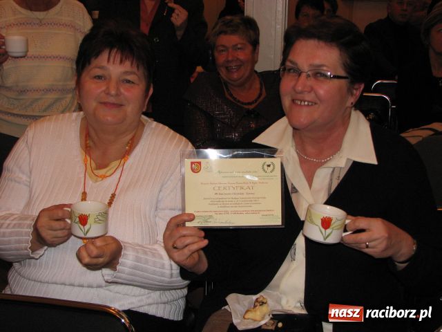 Zdjęcie w galerii na portalu naszraciborz.pl: Upiększają sobie jesień życia wiadomości z regionu