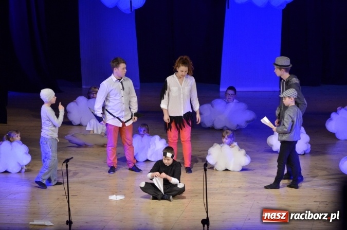 Zdjęcie w galerii na portalu naszraciborz.pl: Urodziny w Nigdylandii zainaugurowały ferie wiadomości z regionu