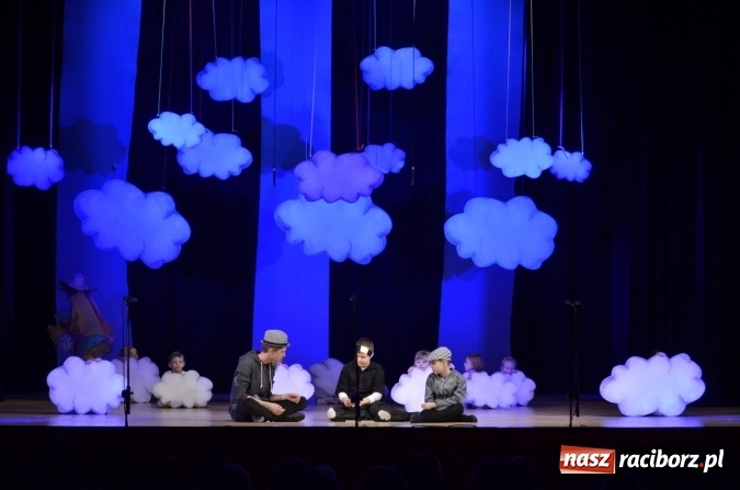 Zdjęcie w galerii na portalu naszraciborz.pl: Urodziny w Nigdylandii zainaugurowały ferie wiadomości z regionu