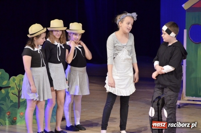 Zdjęcie w galerii na portalu naszraciborz.pl: Urodziny w Nigdylandii zainaugurowały ferie wiadomości z regionu