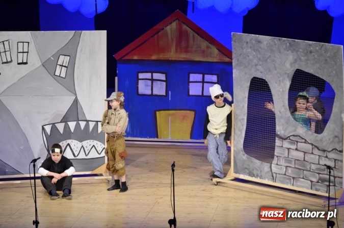 Zdjęcie w galerii na portalu naszraciborz.pl: Urodziny w Nigdylandii zainaugurowały ferie wiadomości z regionu