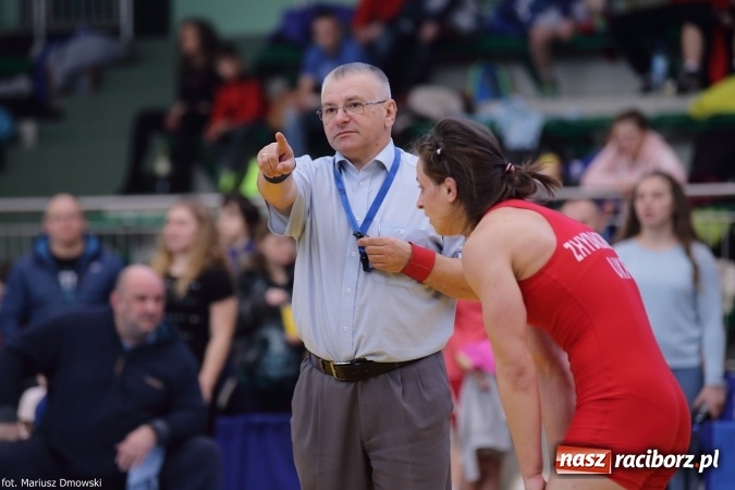 Zdjęcie w galerii na portalu naszraciborz.pl: Zapaśnicze zmagania w Arenie Rafako - na maty wyszły panie i kadeci wiadomości z regionu