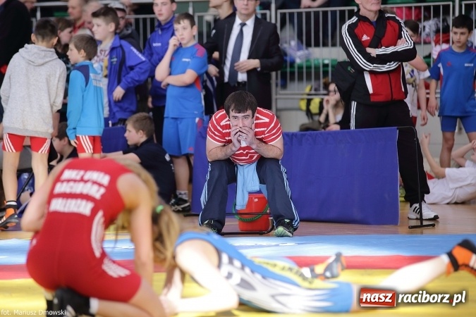 Zdjęcie w galerii na portalu naszraciborz.pl: Zapaśnicze zmagania w Arenie Rafako - na maty wyszły panie i kadeci wiadomości z regionu
