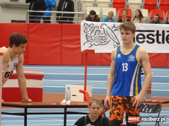 Zdjęcie w galerii na portalu naszraciborz.pl: Halowe Mistrzostwa Polski Juniorów i Juniorów Młodszych w Lekkiej Atletyce z udziałem zawodników MKS-SMS Victoria Racibórz wiadomości z regionu