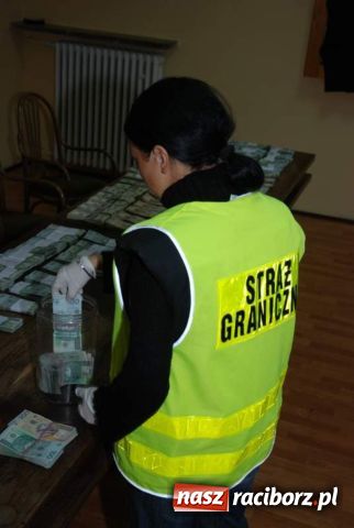 Zdjęcie w galerii na portalu naszraciborz.pl: Komunikat Straży Granicznej w Raciborzu wiadomości z regionu