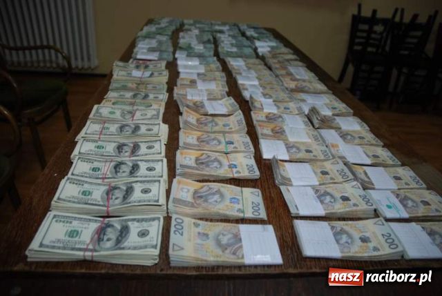 Zdjęcie w galerii na portalu naszraciborz.pl: Komunikat Straży Granicznej w Raciborzu wiadomości z regionu