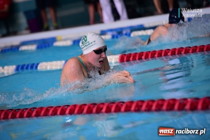 Zdjęcie w galerii na portalu naszraciborz.pl: Pływanie. Agnieszka Ostrowska wśród najlepszych  wiadomości z regionu