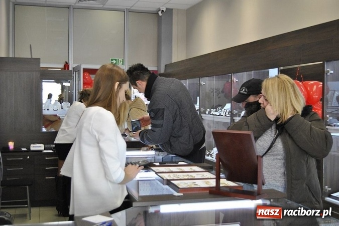 Zdjęcie w galerii na portalu naszraciborz.pl: Szyk, elegancja i staranność - Jubiler Pośpiech już otwarty  wiadomości z regionu