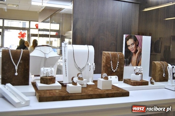 Zdjęcie w galerii na portalu naszraciborz.pl: Szyk, elegancja i staranność - Jubiler Pośpiech już otwarty  wiadomości z regionu