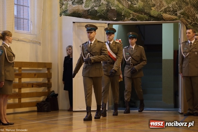 Zdjęcie w galerii na portalu naszraciborz.pl: Z ponad dwustu kandydat&oacute;w wybrano 21. Dziś złożyli ślubowanie wiadomości z regionu