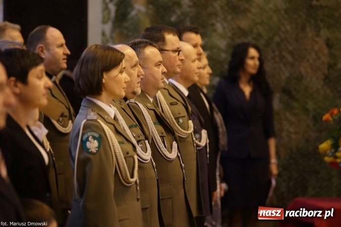 Zdjęcie w galerii na portalu naszraciborz.pl: Z ponad dwustu kandydat&oacute;w wybrano 21. Dziś złożyli ślubowanie wiadomości z regionu