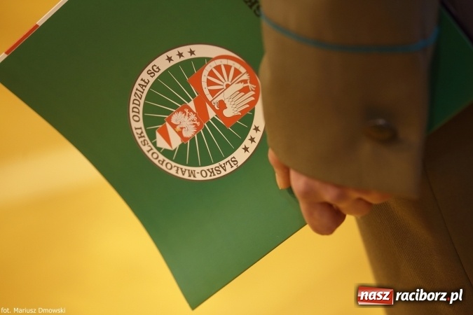 Zdjęcie w galerii na portalu naszraciborz.pl: Z ponad dwustu kandydat&oacute;w wybrano 21. Dziś złożyli ślubowanie wiadomości z regionu