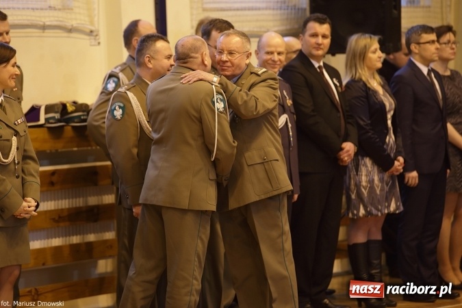 Zdjęcie w galerii na portalu naszraciborz.pl: Z ponad dwustu kandydat&oacute;w wybrano 21. Dziś złożyli ślubowanie wiadomości z regionu