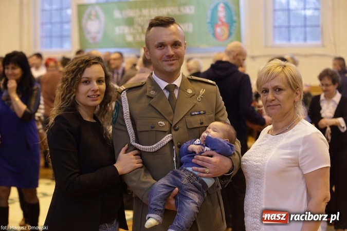 Zdjęcie w galerii na portalu naszraciborz.pl: Z ponad dwustu kandydat&oacute;w wybrano 21. Dziś złożyli ślubowanie wiadomości z regionu