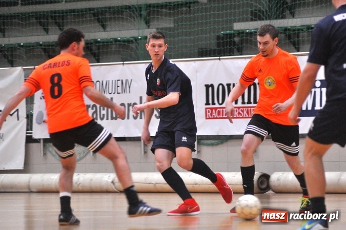 Zdjęcie w galerii na portalu naszraciborz.pl: Poniedziałkowe spotkania w HLPN wiadomości z regionu
