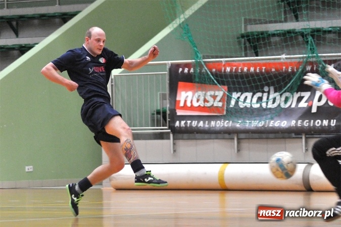 Zdjęcie w galerii na portalu naszraciborz.pl: Poniedziałkowe spotkania w HLPN wiadomości z regionu