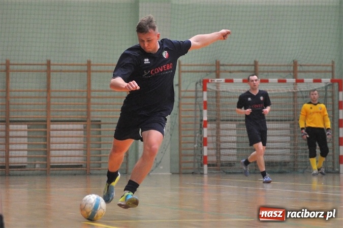 Zdjęcie w galerii na portalu naszraciborz.pl: Poniedziałkowe spotkania w HLPN wiadomości z regionu