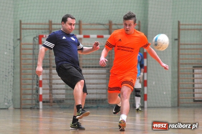 Zdjęcie w galerii na portalu naszraciborz.pl: Poniedziałkowe spotkania w HLPN wiadomości z regionu