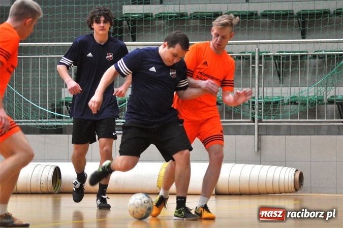 Zdjęcie w galerii na portalu naszraciborz.pl: Poniedziałkowe spotkania w HLPN wiadomości z regionu