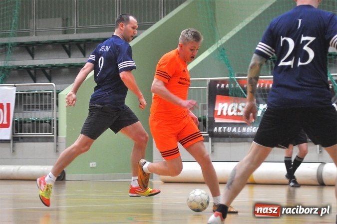 Zdjęcie w galerii na portalu naszraciborz.pl: Poniedziałkowe spotkania w HLPN wiadomości z regionu