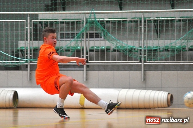 Zdjęcie w galerii na portalu naszraciborz.pl: Poniedziałkowe spotkania w HLPN wiadomości z regionu