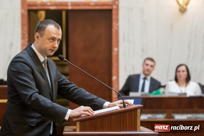 Zdjęcie w galerii na portalu naszraciborz.pl: Sejmik w Katowicach przeciwko podziałowi województwa śląskiego  wiadomości z regionu