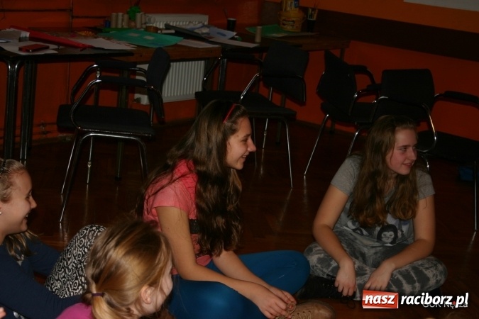 Zdjęcie w galerii na portalu naszraciborz.pl: Czy trudno być dziennikarzem? Inspirujące warsztaty w GCK!  wiadomości z regionu