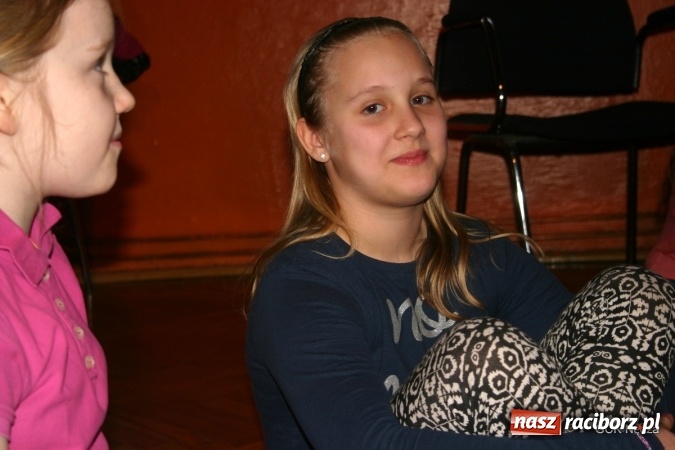 Zdjęcie w galerii na portalu naszraciborz.pl: Czy trudno być dziennikarzem? Inspirujące warsztaty w GCK!  wiadomości z regionu