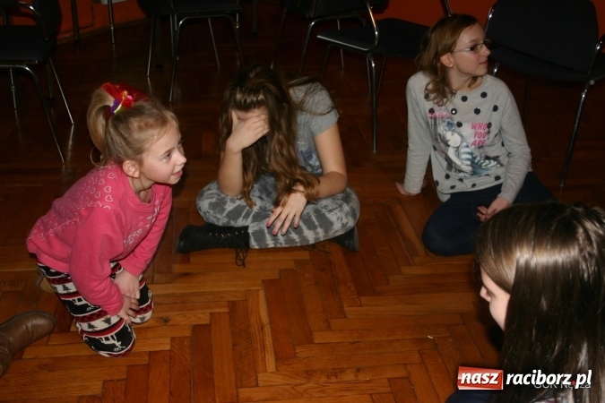 Zdjęcie w galerii na portalu naszraciborz.pl: Czy trudno być dziennikarzem? Inspirujące warsztaty w GCK!  wiadomości z regionu