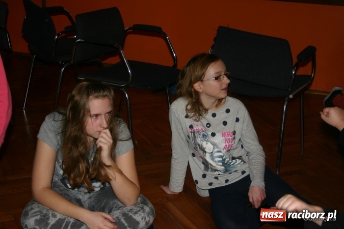 Zdjęcie w galerii na portalu naszraciborz.pl: Czy trudno być dziennikarzem? Inspirujące warsztaty w GCK!  wiadomości z regionu