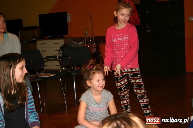 Zdjęcie w galerii na portalu naszraciborz.pl: Czy trudno być dziennikarzem? Inspirujące warsztaty w GCK!  wiadomości z regionu