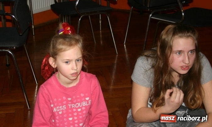 Zdjęcie w galerii na portalu naszraciborz.pl: Czy trudno być dziennikarzem? Inspirujące warsztaty w GCK!  wiadomości z regionu