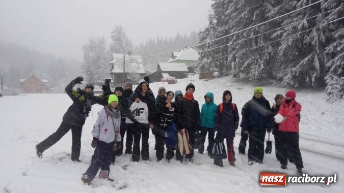 Zdjęcie w galerii na portalu naszraciborz.pl: Uczniowie G5 na obozie narciarskim w Ostravicy wiadomości z regionu